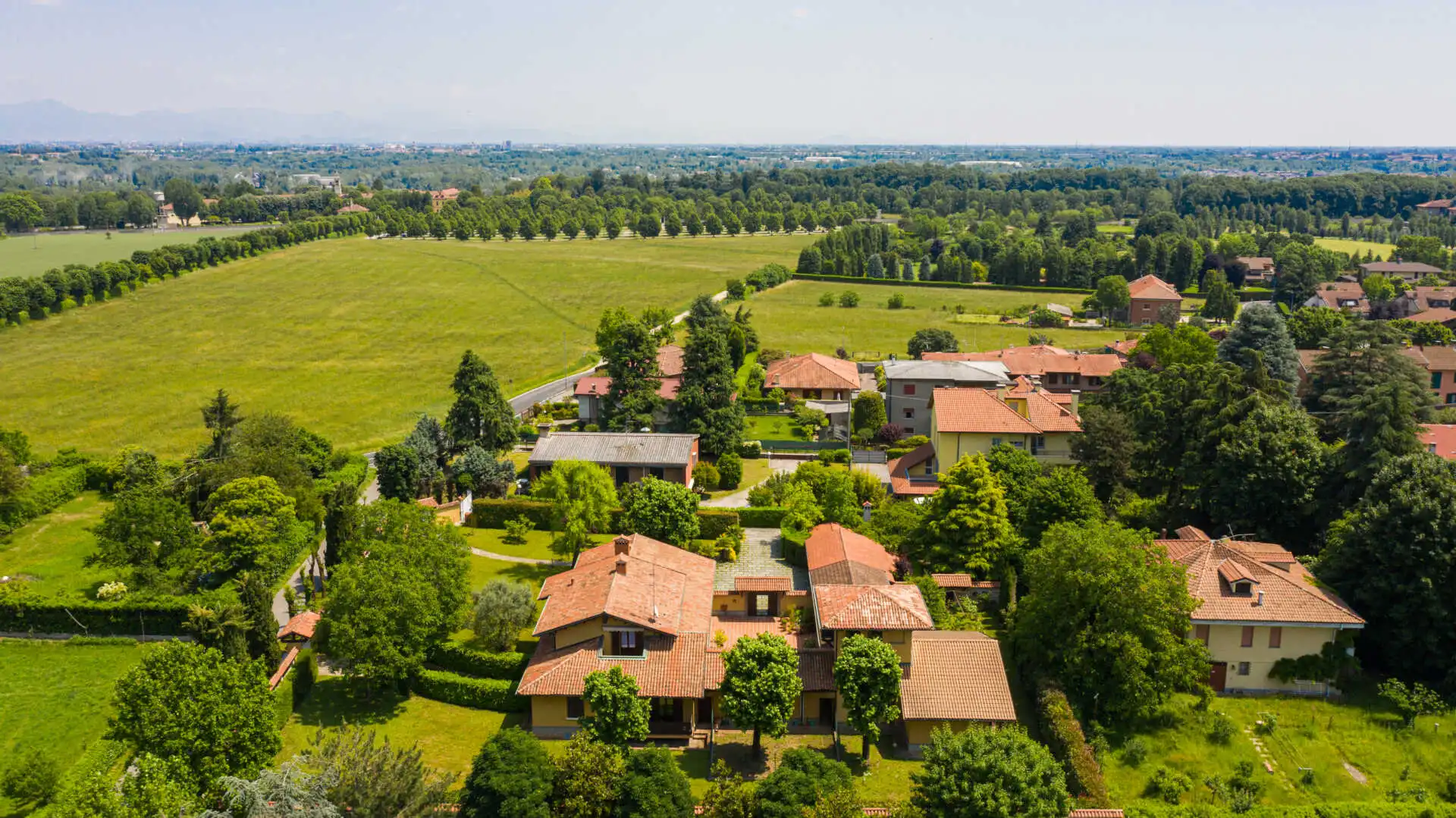 villa-in-vendita-a-vaprio-dadda (16)