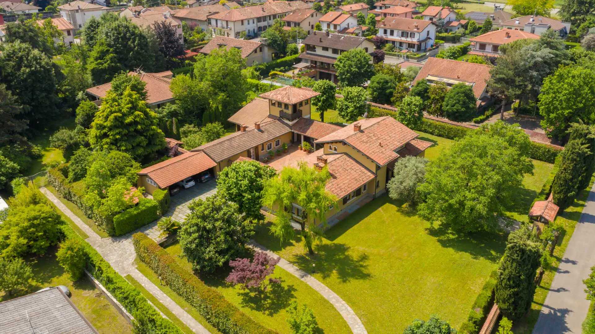 villa-in-vendita-a-vaprio-dadda (5)