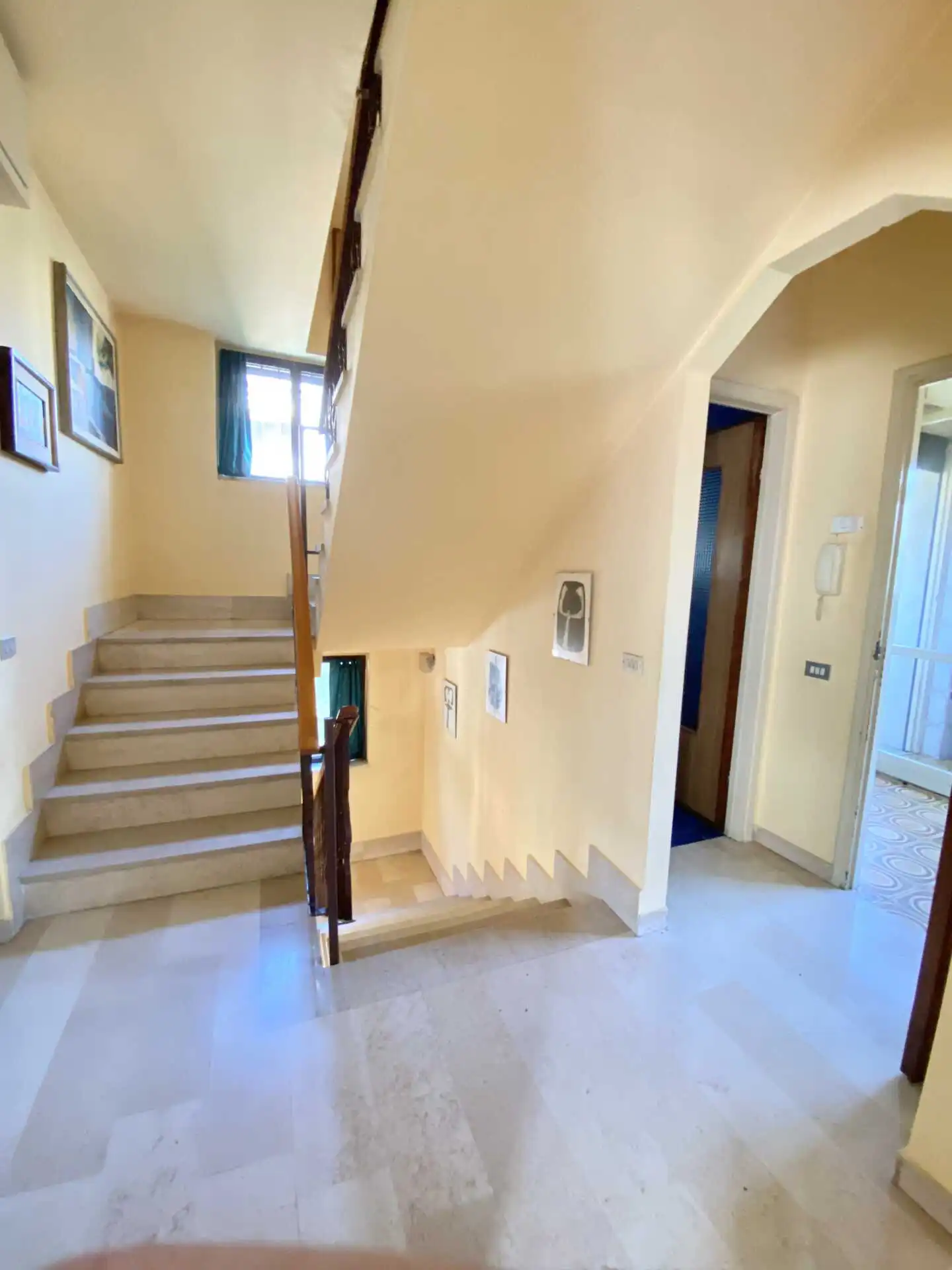 Provincia di Monza Brianza ad Aicurzio in vendita una villa (16)