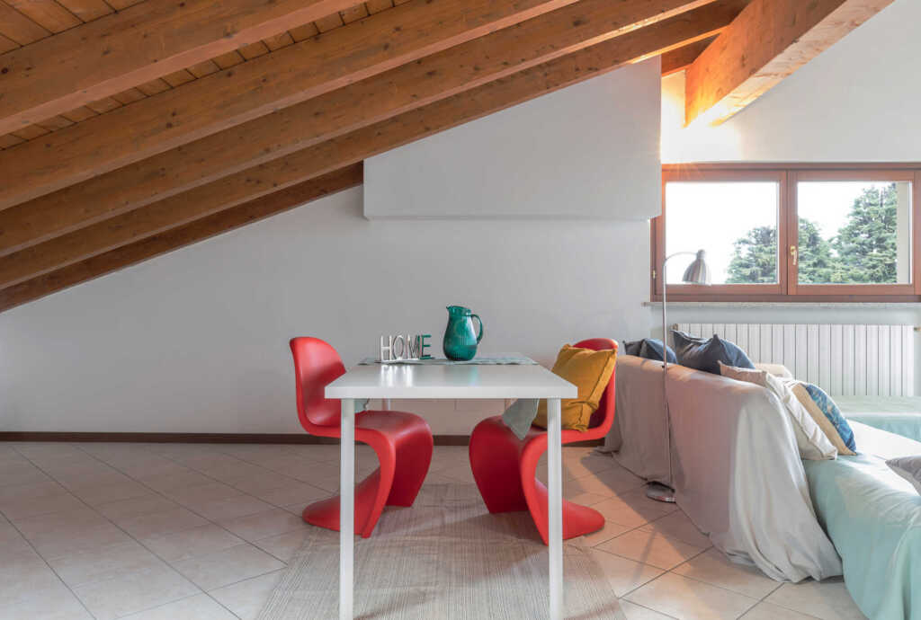 attico con terrazzo ultimo piano Burago di Molgora in vendita