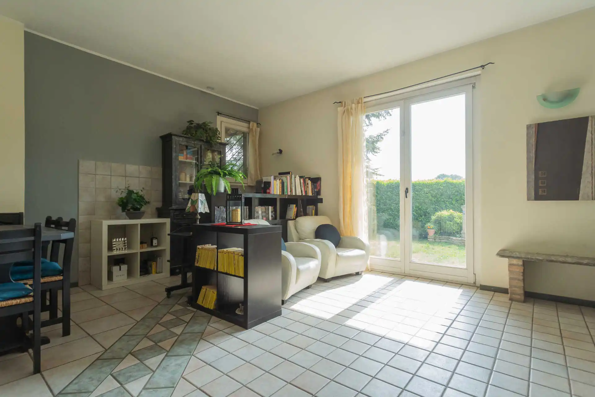 Triuggio villa singola con due appartamenti (28)