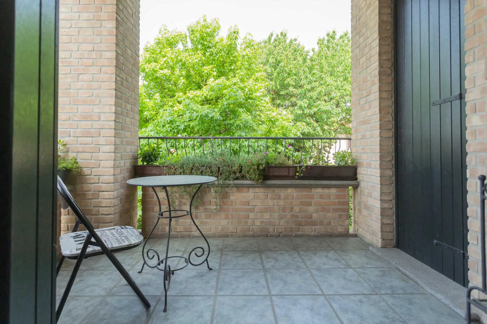 Triuggio villa singola con due appartamenti (33)