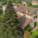 Casaestyle Triuggio villa singola con due appartamenti