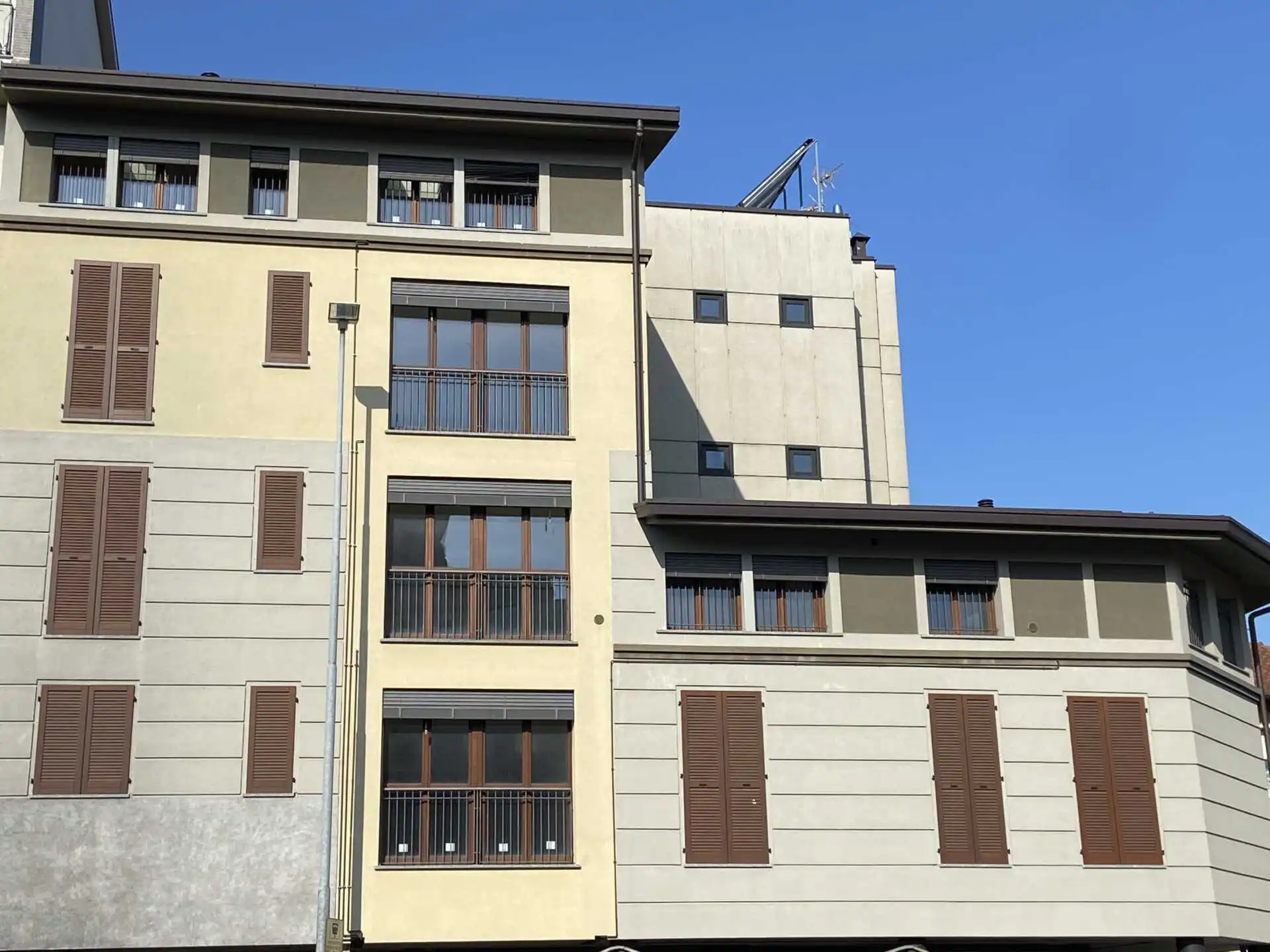 palazzina-in-vendita-a-lissone-immobiliare-milano-brianza-casaestyle (10)