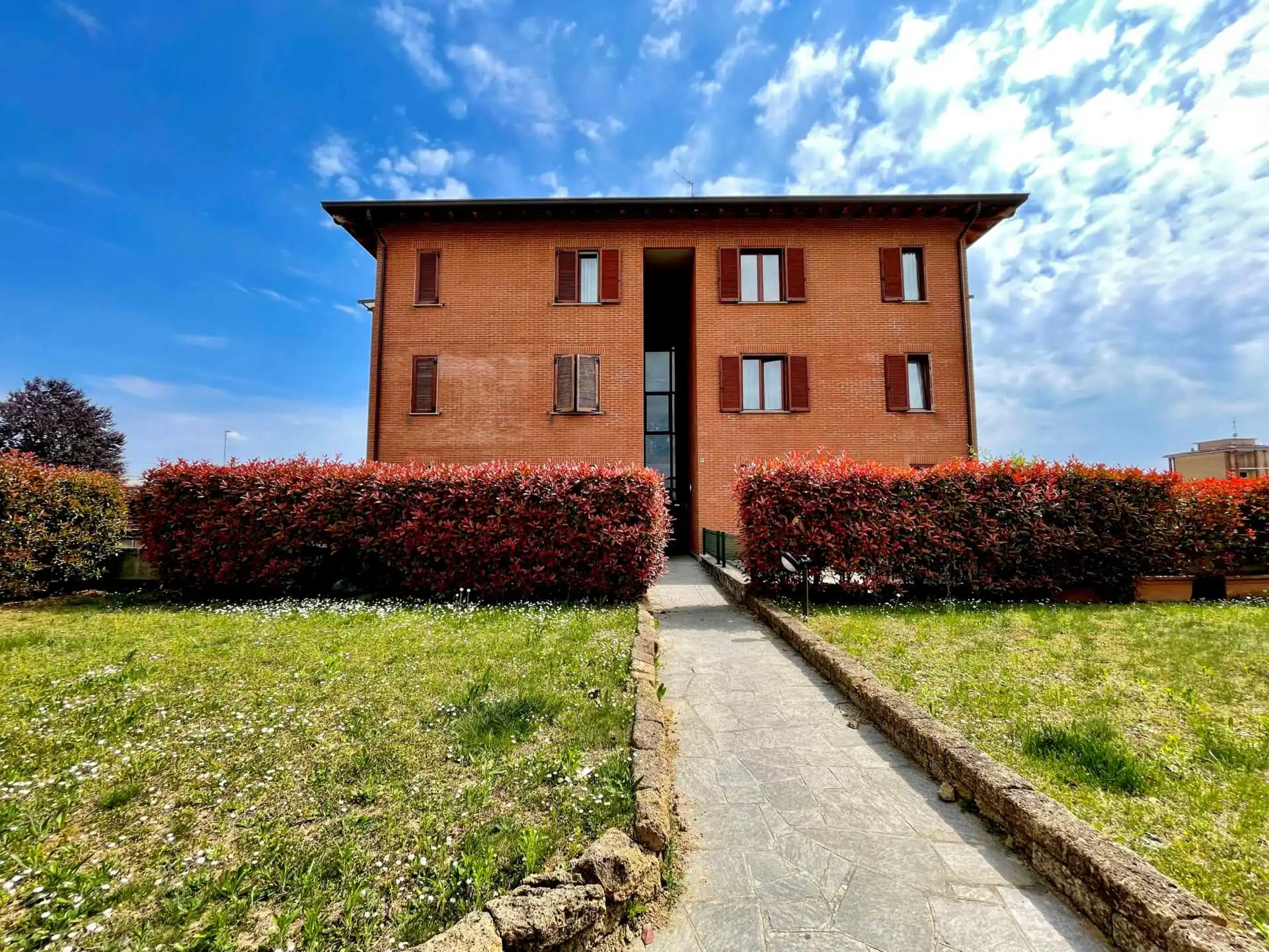 Appartamento in vendita a Busnago con terrazzo (4)