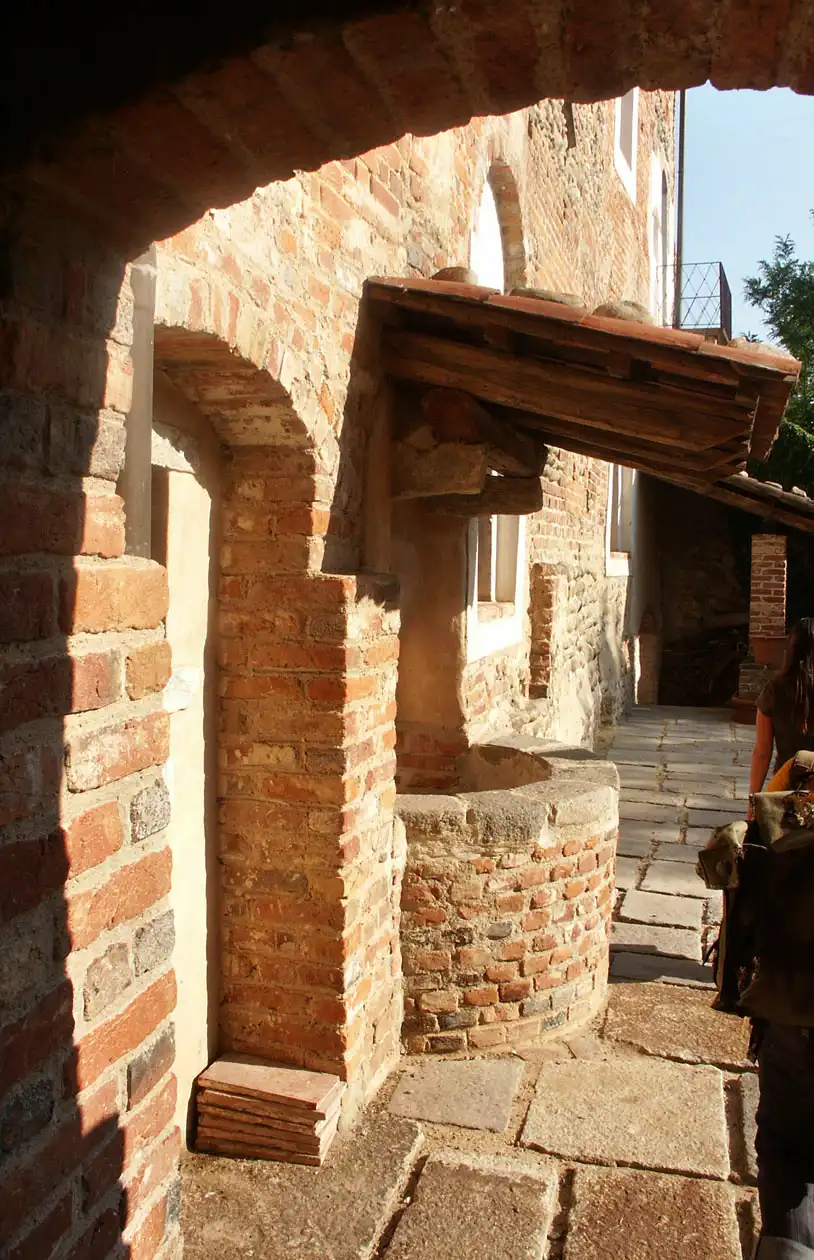 Castello in Vendita nel Bielle (42)