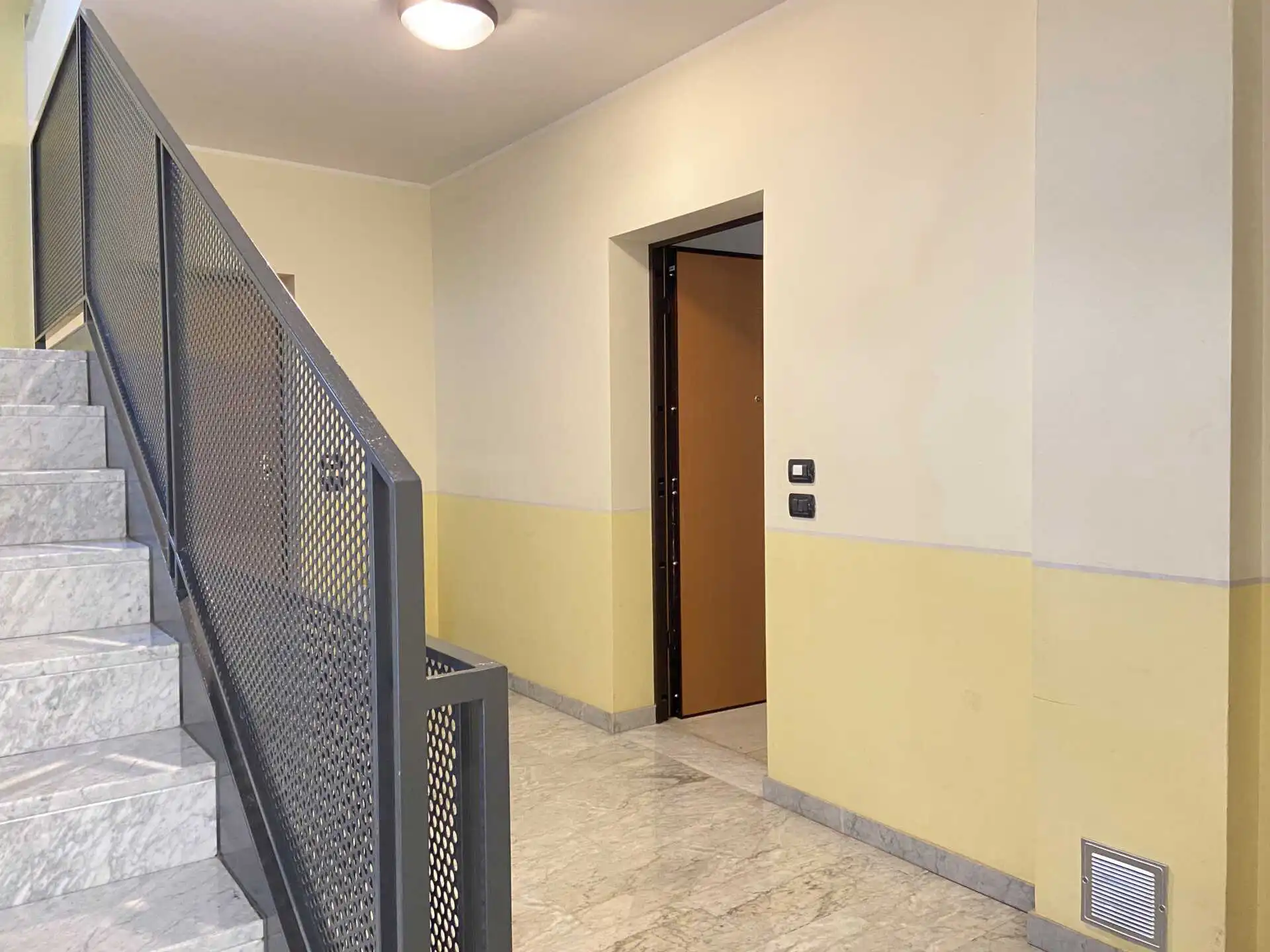 Monolocale con giardino Cornate d'Adda (18)