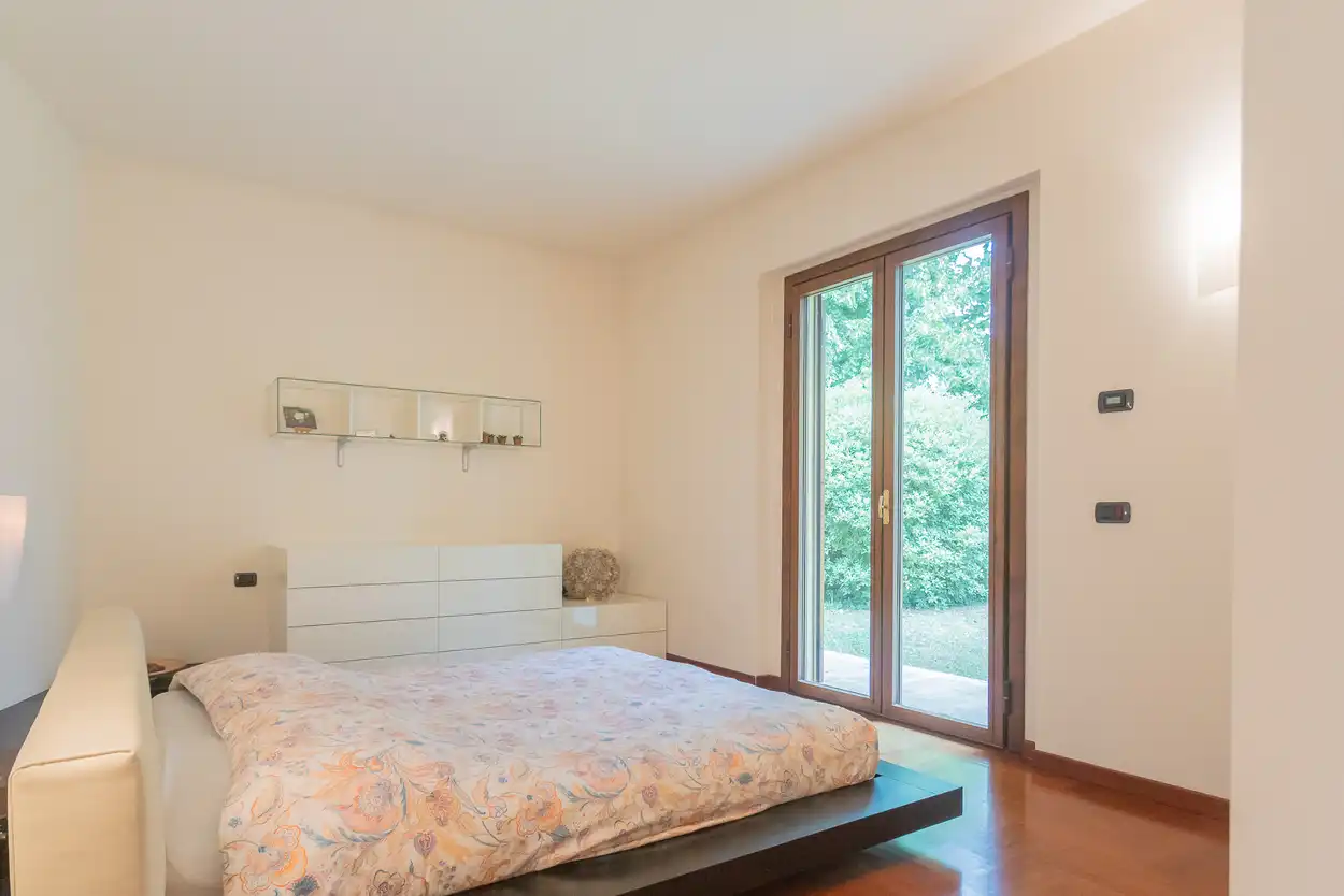 Villa singola in vendita a Merate con piscina (13)