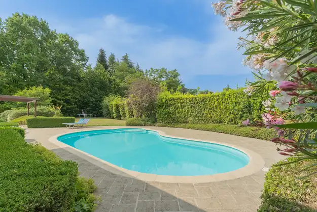 Villa singola in vendita a Merate con piscina (65)