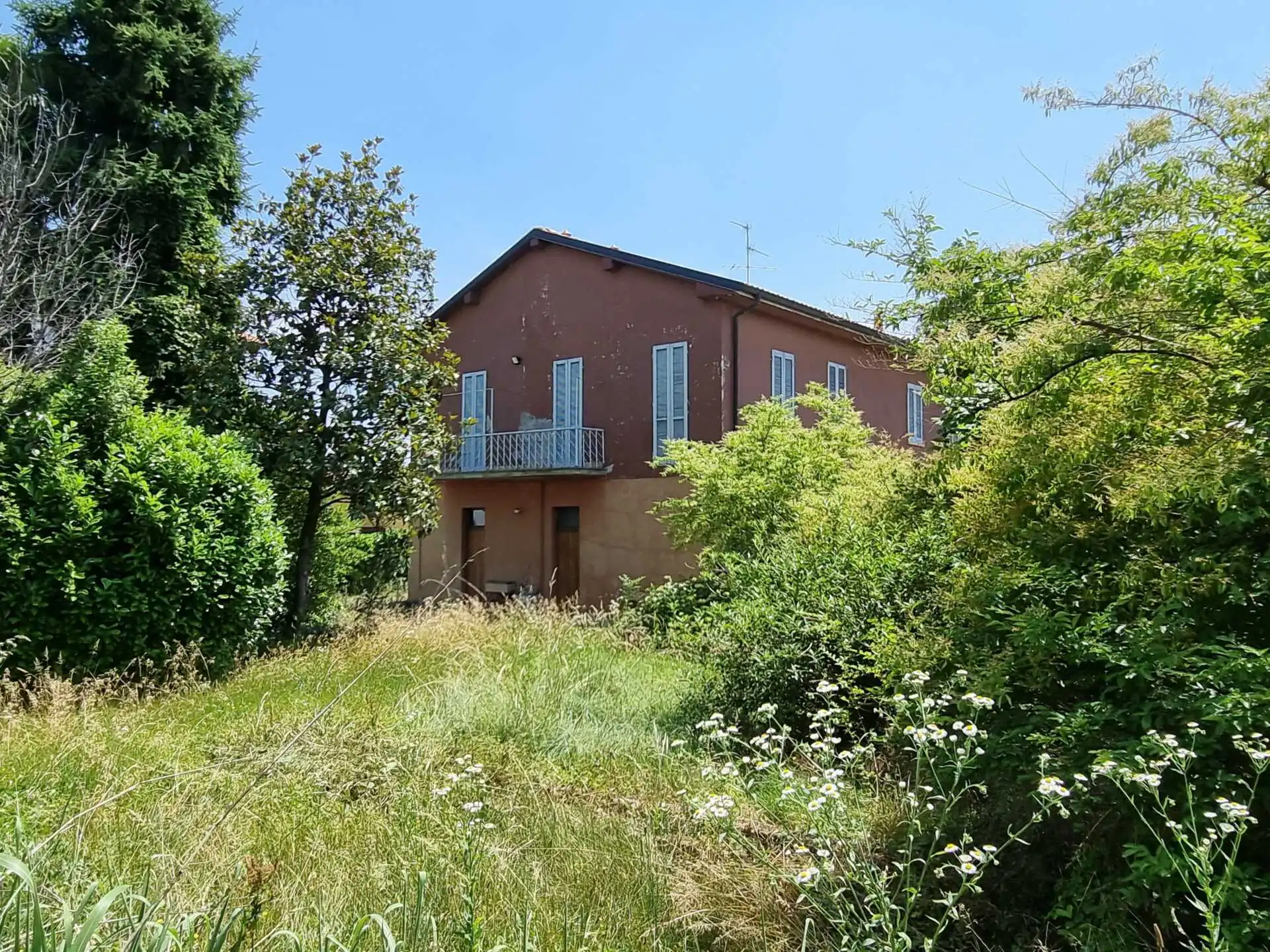 Villa singola in vendita con due appartamenti cornate d'adda (26)