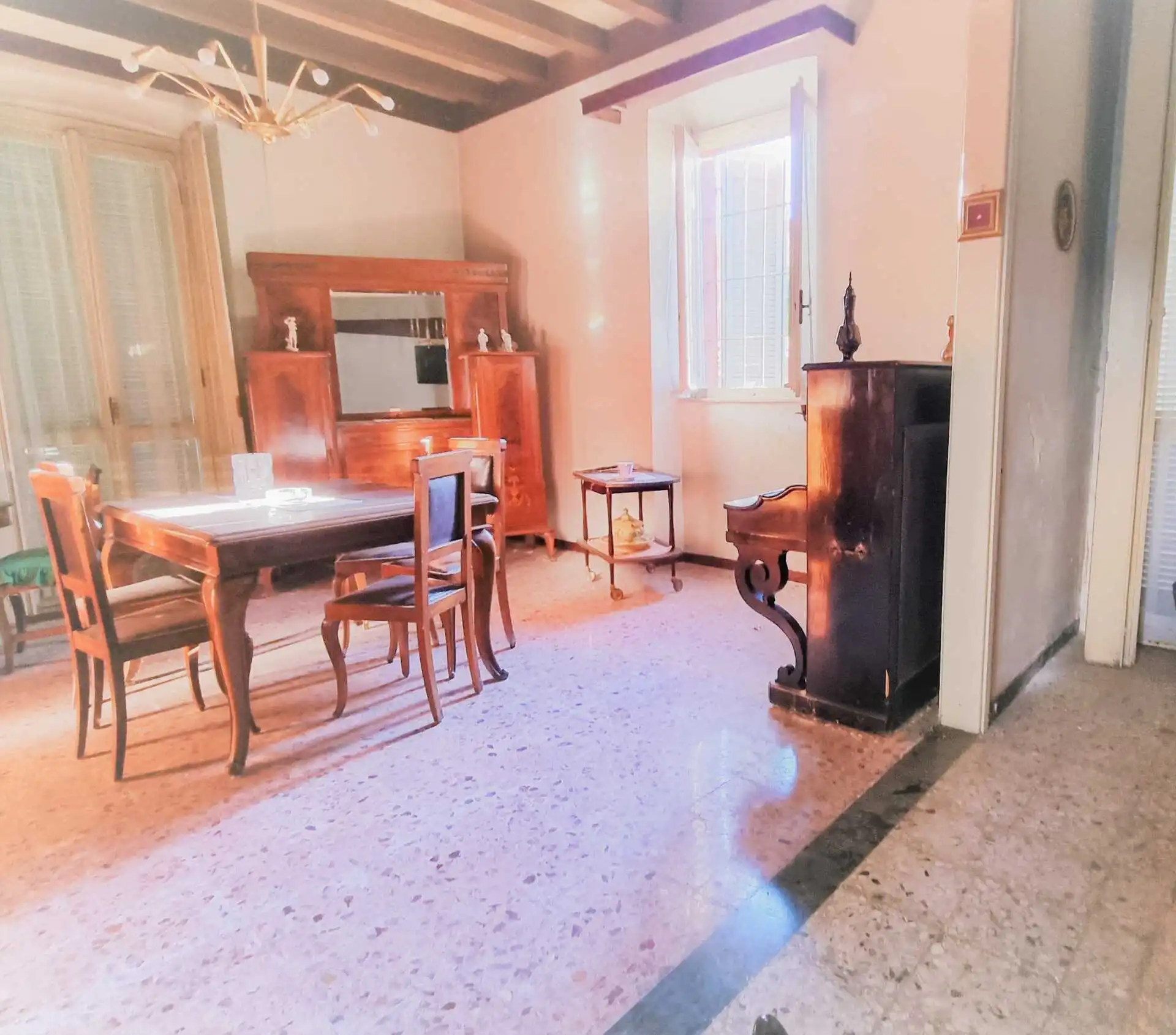 Villa singola in vendita con due appartamenti cornate d'adda (38)