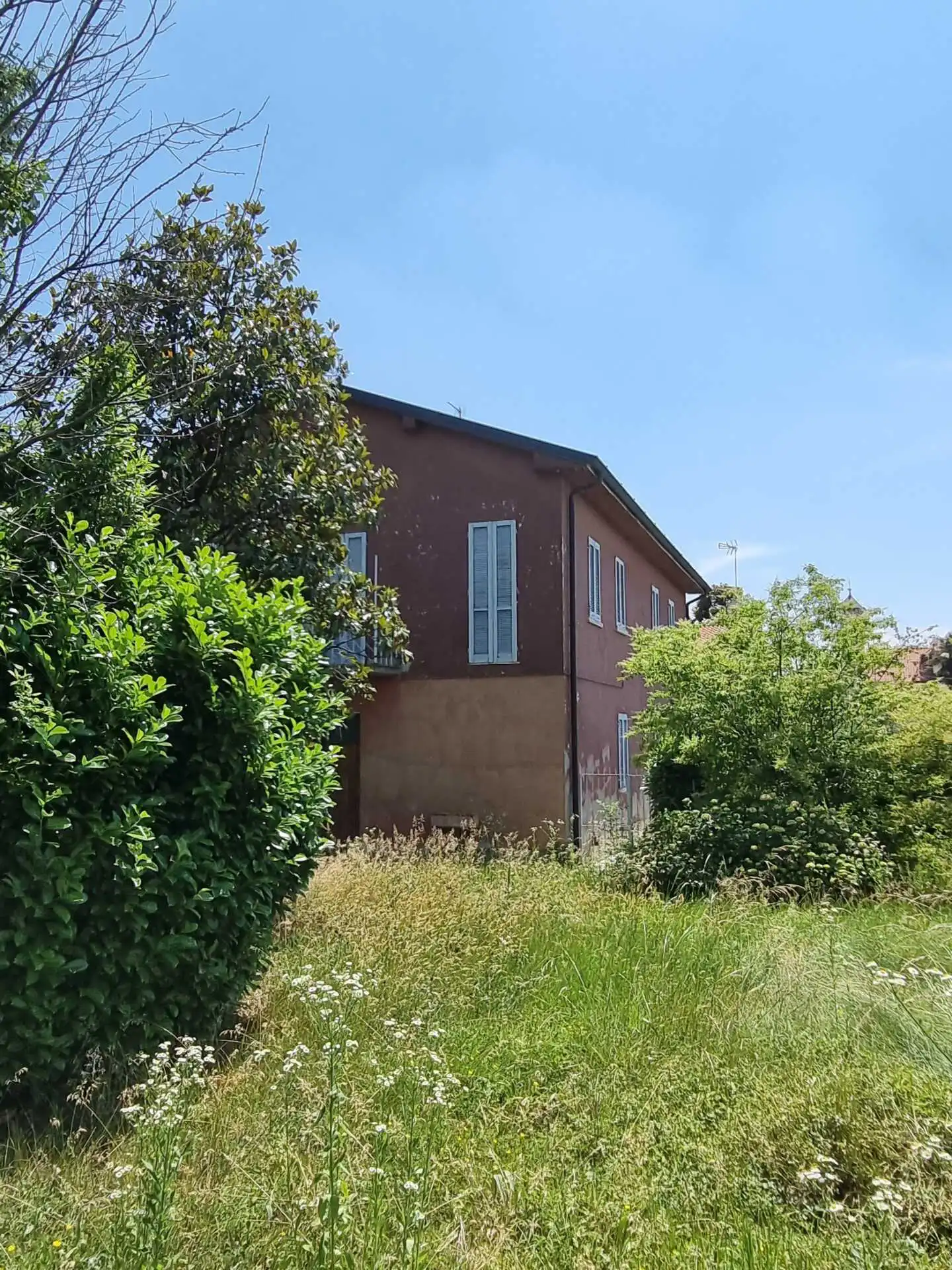 Villa singola in vendita con due appartamenti cornate d'adda (5)