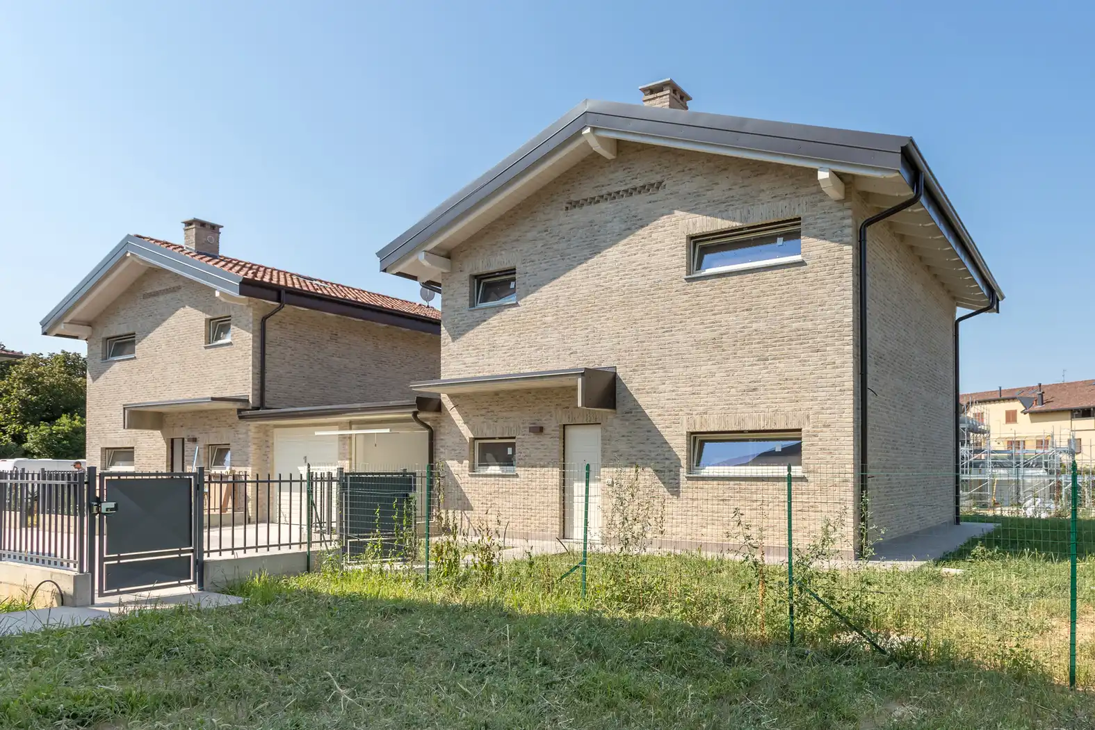 Villa nuova in vendita a Cornate d'Adda con due appartamenti (30)