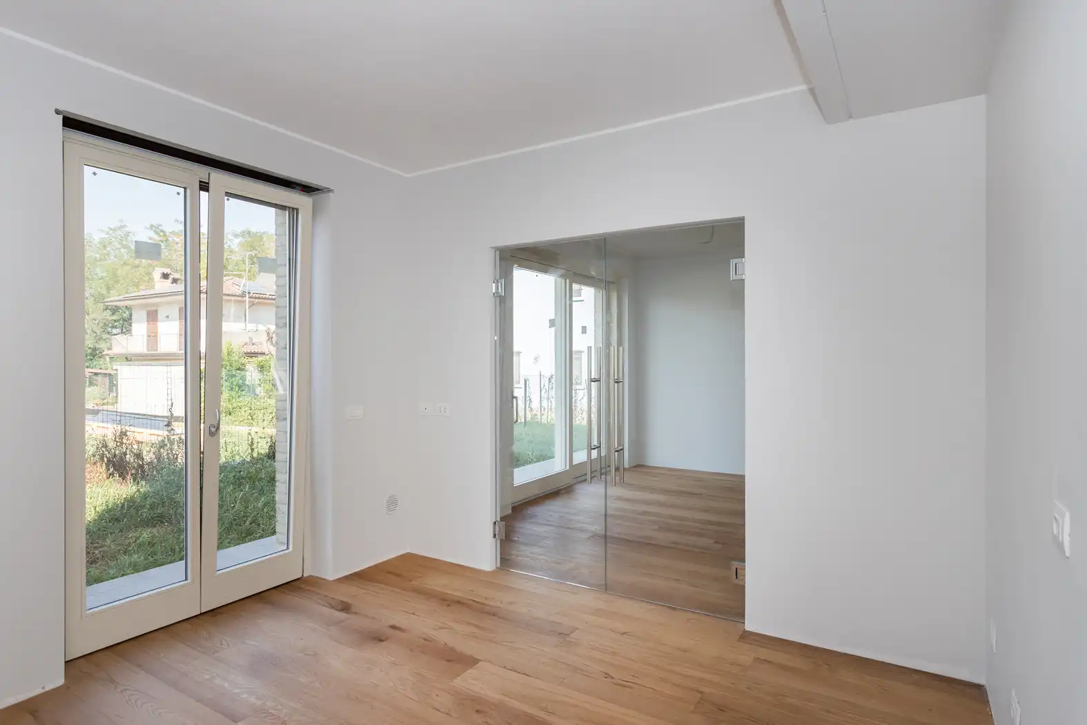 Villa nuova in vendita a Cornate d'Adda con due appartamenti (6)