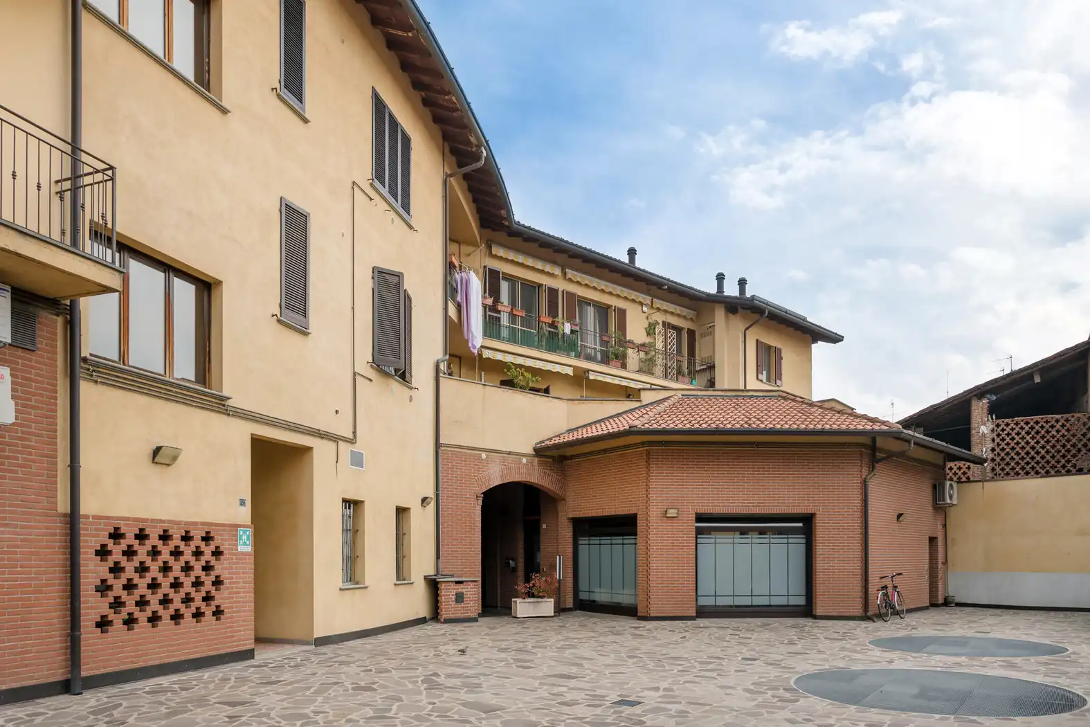 Appartamento in vendita a Cornate d'Adda con terrazzo e mansarda (45)