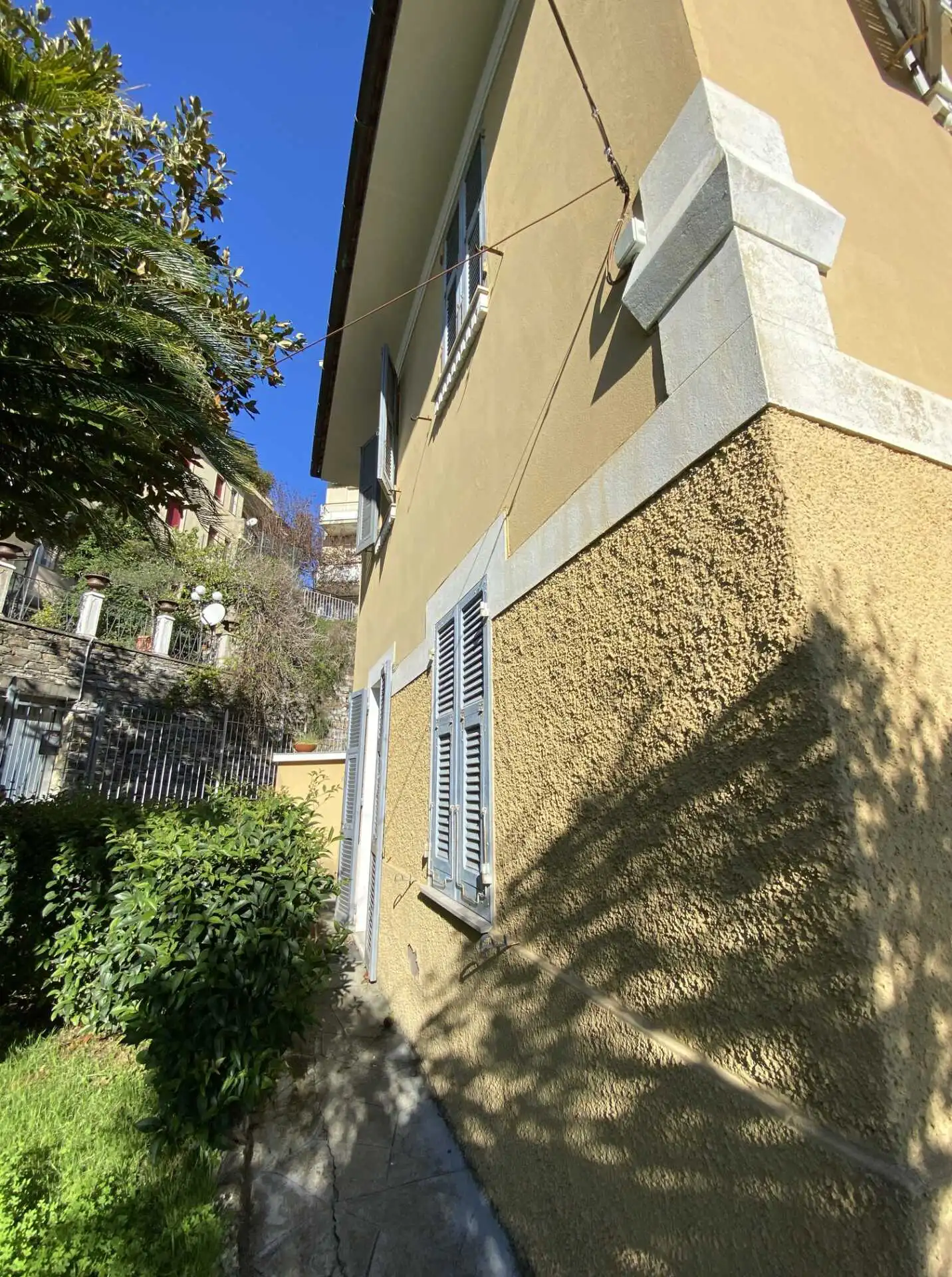 Villa in vendita a Rapallo con box e giardino (24)