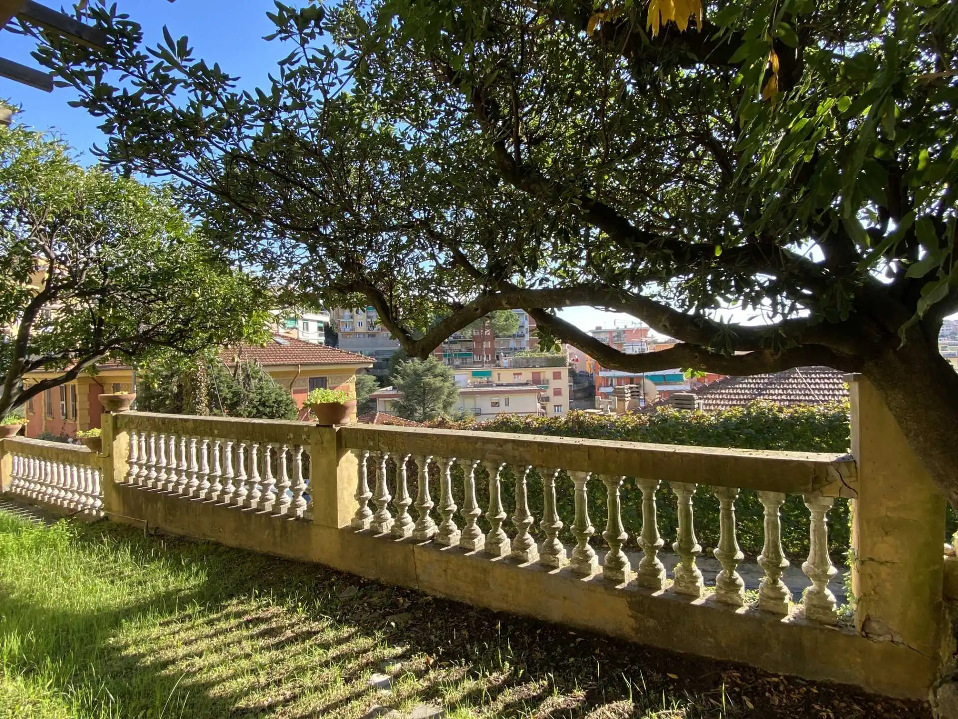 Villa in vendita a Rapallo con box e giardino (32)