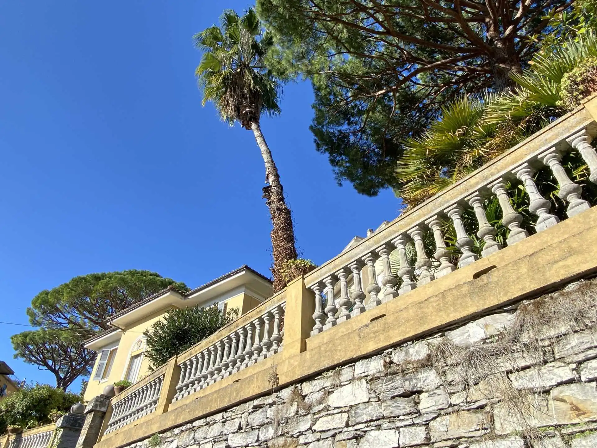 Villa in vendita a Rapallo con box e giardino (47)