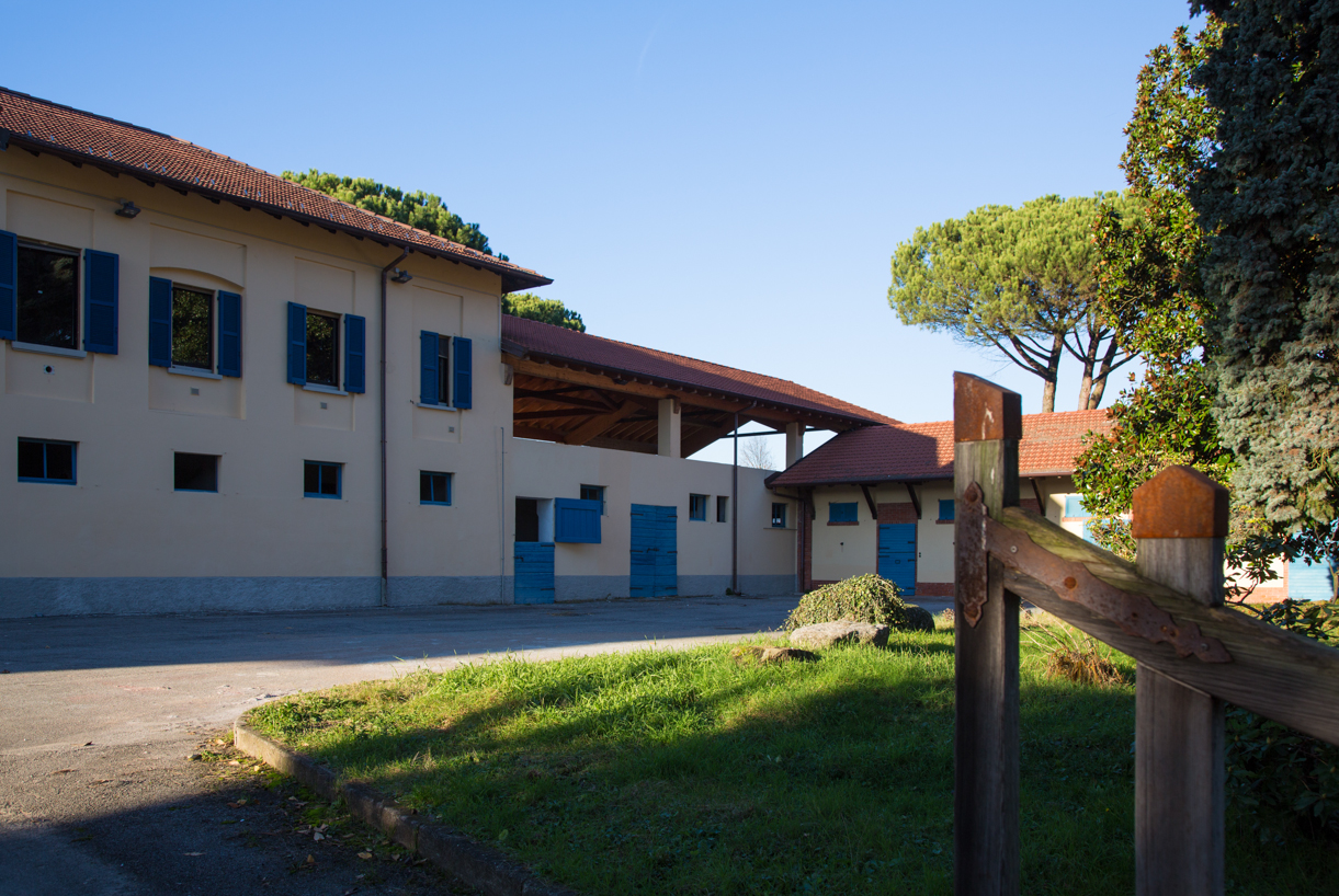 prestigiosa-tenuta-con-parco-in-vendita-in-lombardia-malnate-varese-casa&style-agenzia-immobiliare-milano-brianza (6)