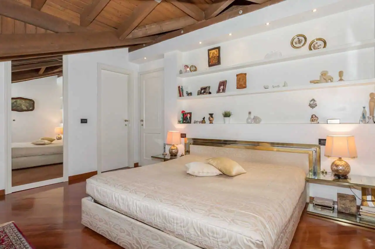 Villa in vendita a Roncello (24)