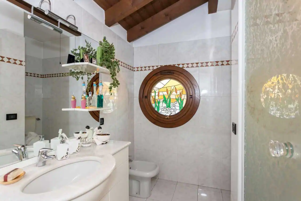 Villa in vendita a Roncello (30)