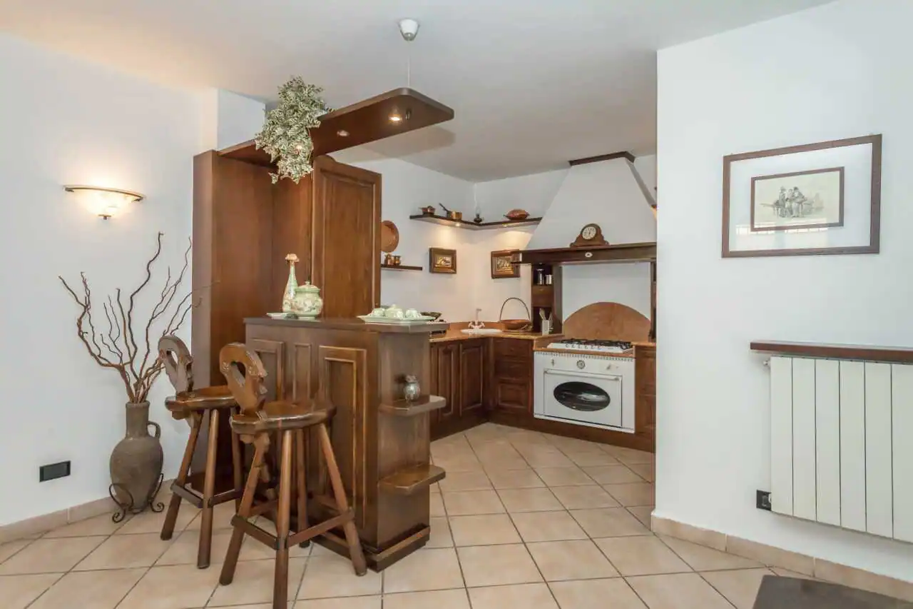 Villa in vendita a Roncello (34)