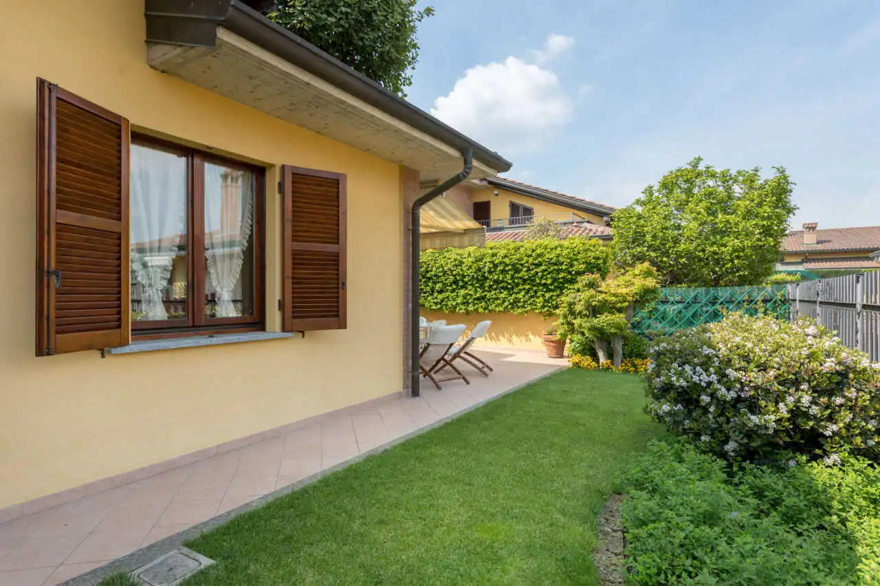 Villa in vendita a Roncello (9)