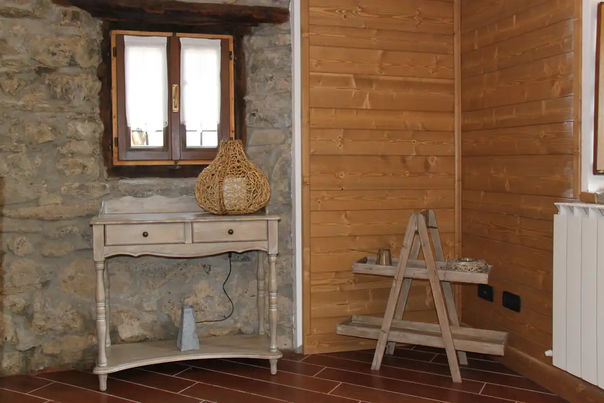 villa-con-terreno-in-vendita-in-valsassina-pasturo-lecco-lombardia-CASA&STYLE-AGENZIA-IMMOBILIARE-MILANO-BRIANZA (24)