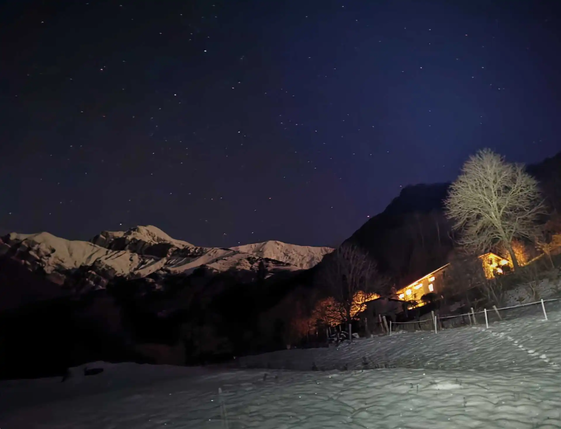 villa-con-terreno-in-vendita-in-valsassina-pasturo-lecco-lombardia-CASA&STYLE-AGENZIA-IMMOBILIARE-MILANO-BRIANZA