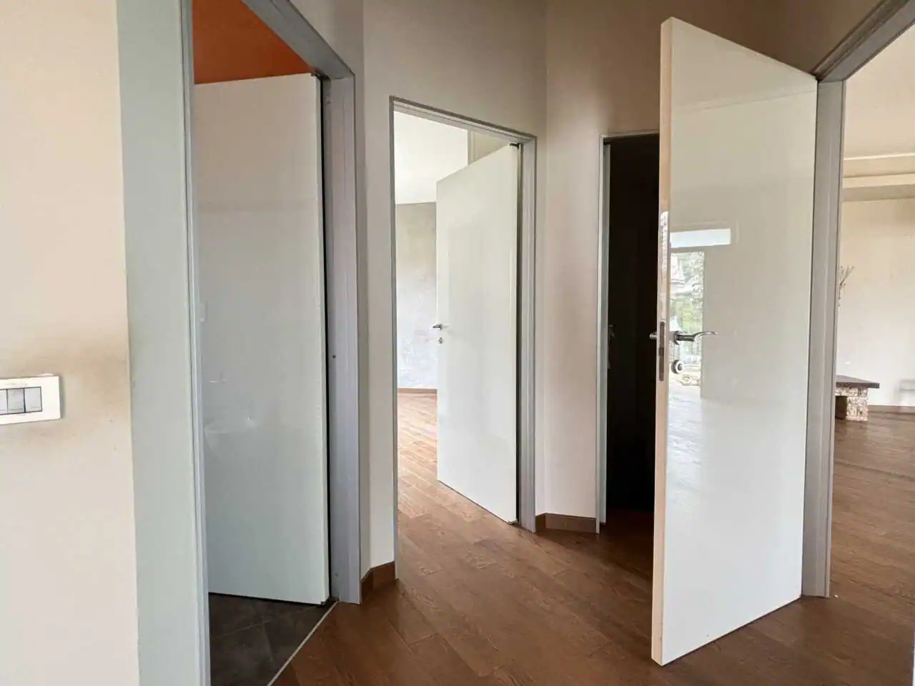 villa-in-vendita-a-camparada-con-2-appartamenti-4-locali (9)