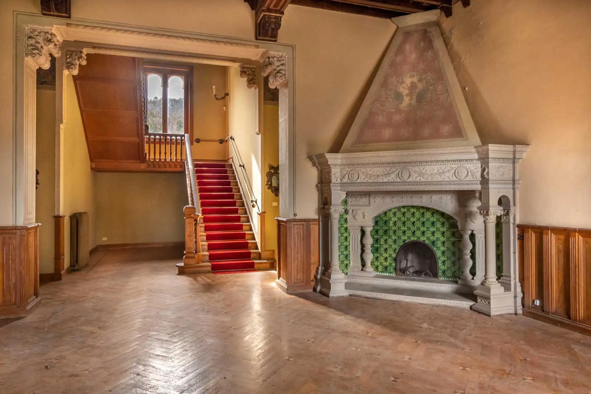 Villa in stile Castello neo-mediovale Arezzo Toscana (9)