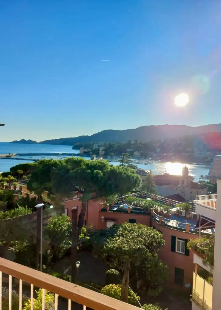 Appartamento in vendita a Rapallo Castello vista mare (3)