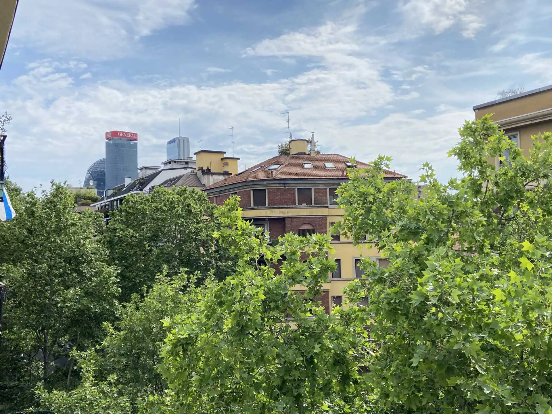Milano ultimo piano in vendita Monte Rosa (14)