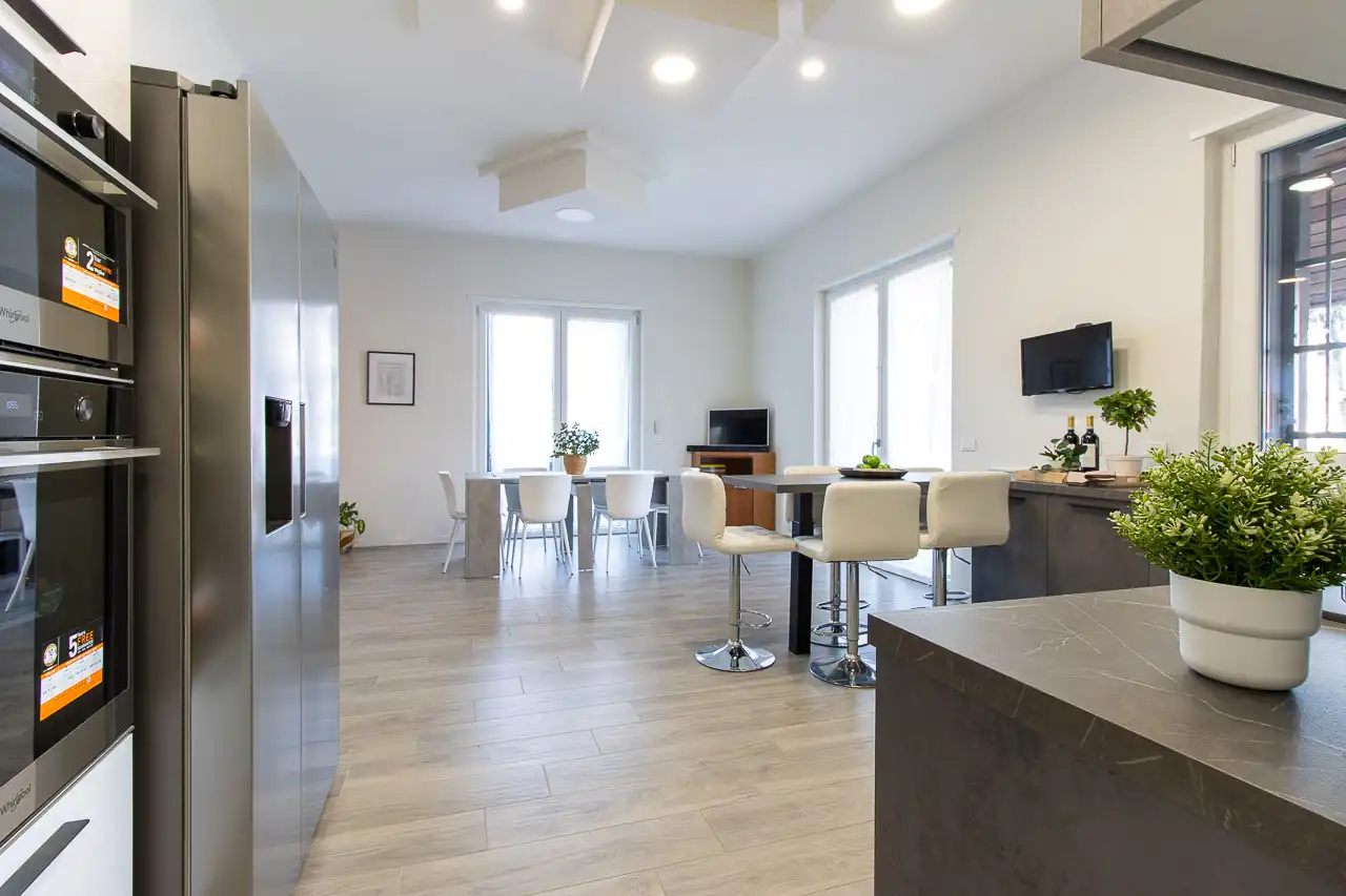Villa unifamiliare in vendita ad Arcore in classe A4 (4)