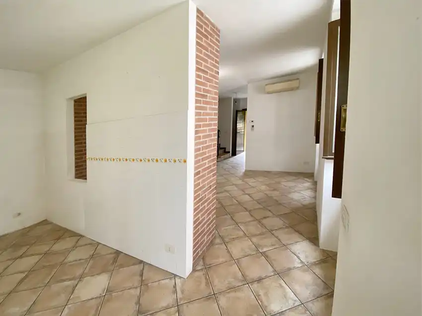 Appartamento Villettina 4 locali indipendente Cornate d'Adda (12)