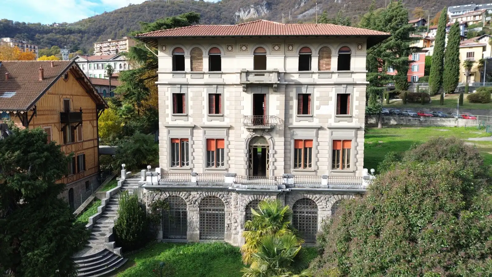 Villa in vendita a Lovere Lago d’Iseo