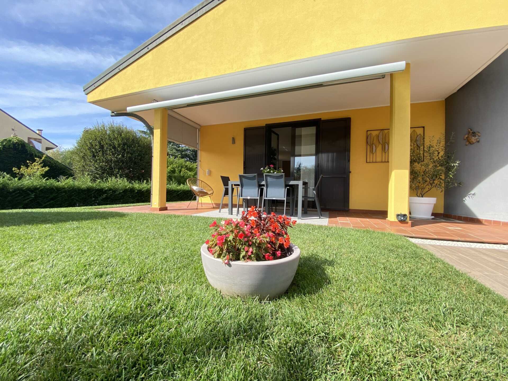 Villa in vendita a Lainate 2