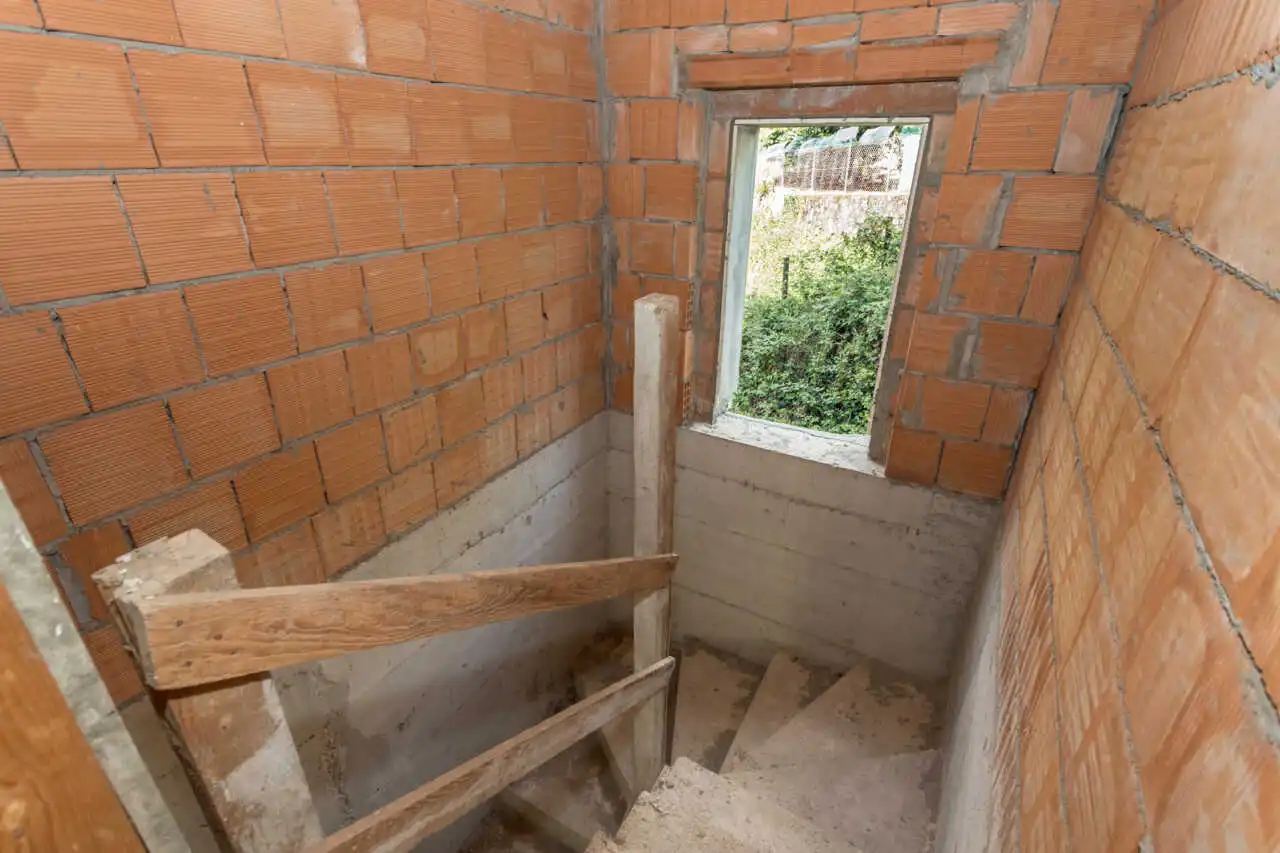 prestigiosa-villa-singola-panoramica-in-vendita-a-santomobono-terme-localita-selino-alta-immobiliare-milano-brianza-casa&style ( (21)