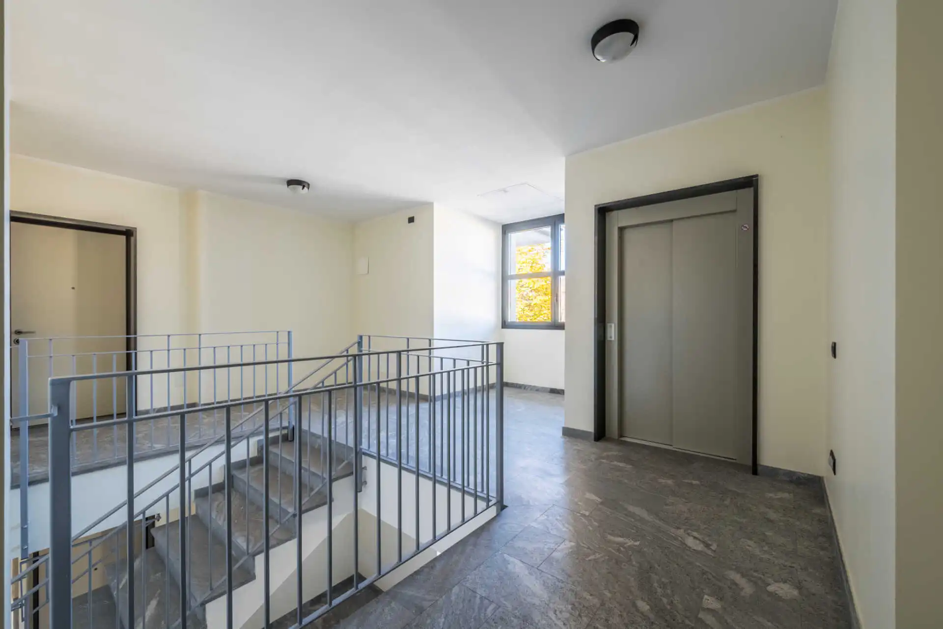 Merate nuova costruzione Attico Terrazzo Vista Panoramica (1)