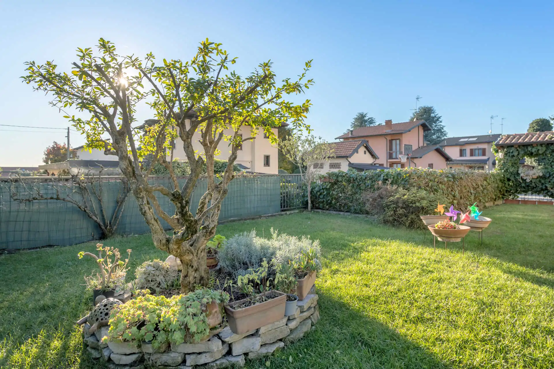 Villa con giardino in vendita a Merate (41)