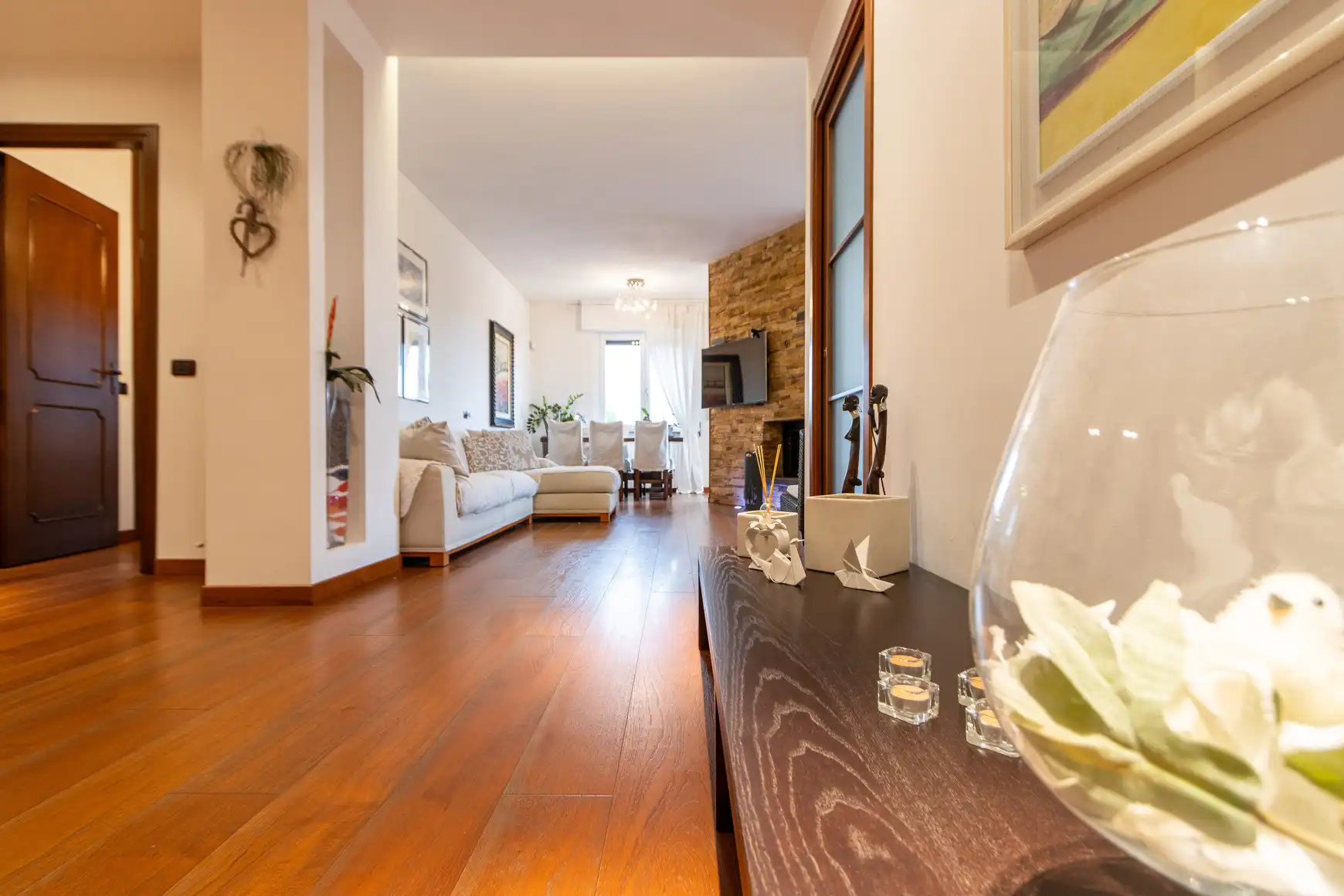 Ampio Trilocale Ristrutturato con Giardino Privato a Missaglia (33)