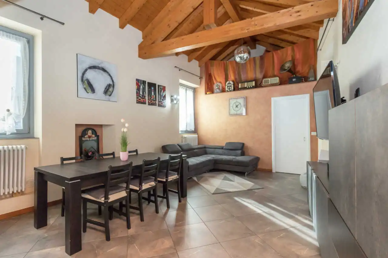 appartamento-merate-in-vendita-agenzia-immobiliare-milano-e-brianza-casa&style (4)