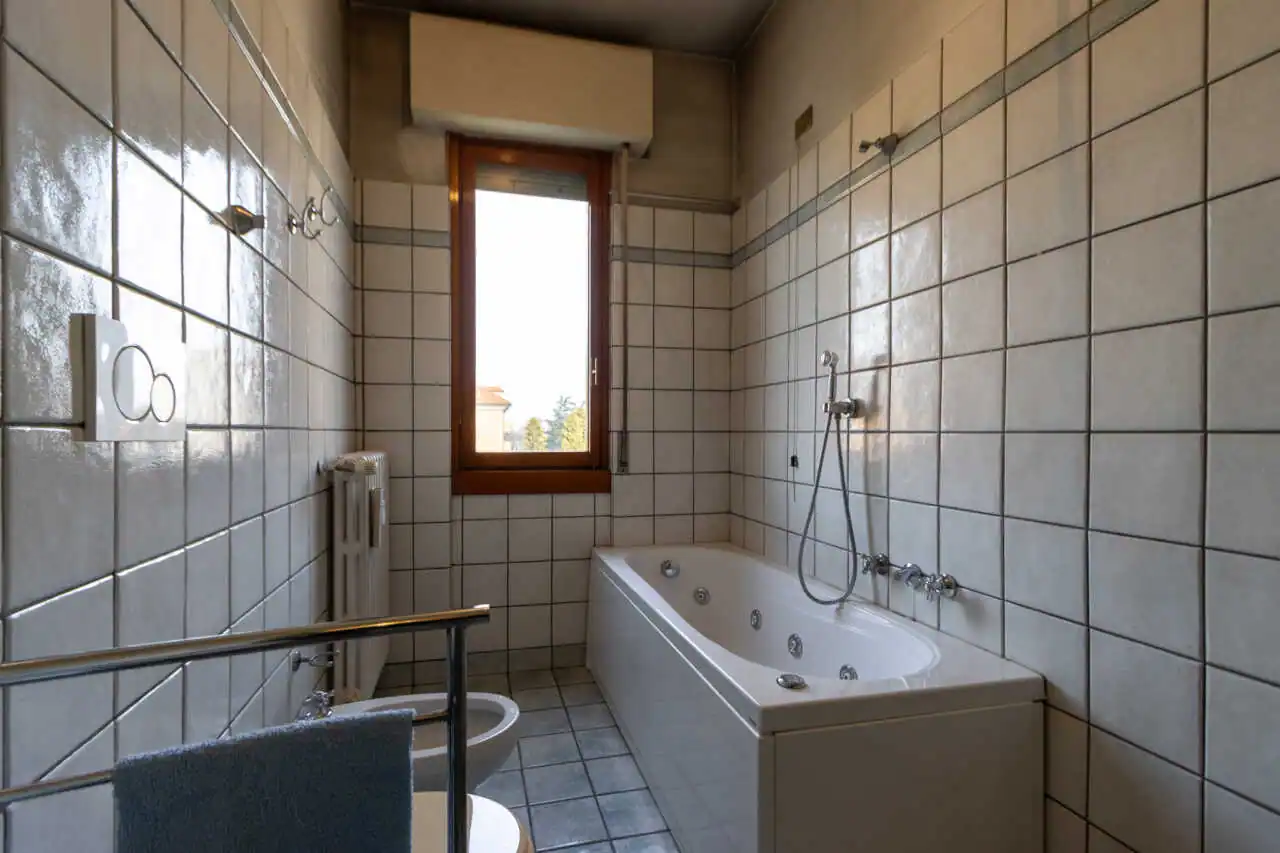 appartamento-in-vendita-a-segrate-3-locali-piano-alto-immobiliare-milano-brianza-casaestyle (23)