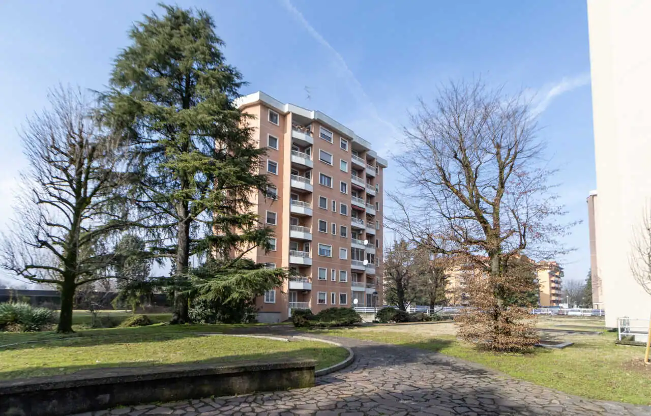 appartamento-in-vendita-a-segrate-3-locali-piano-alto-immobiliare-milano-brianza-casaestyle (39)