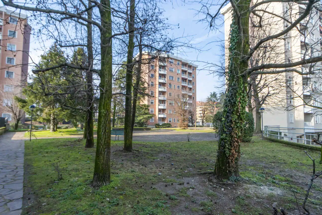 appartamento-in-vendita-a-segrate-3-locali-piano-alto-immobiliare-milano-brianza-casaestyle (41)