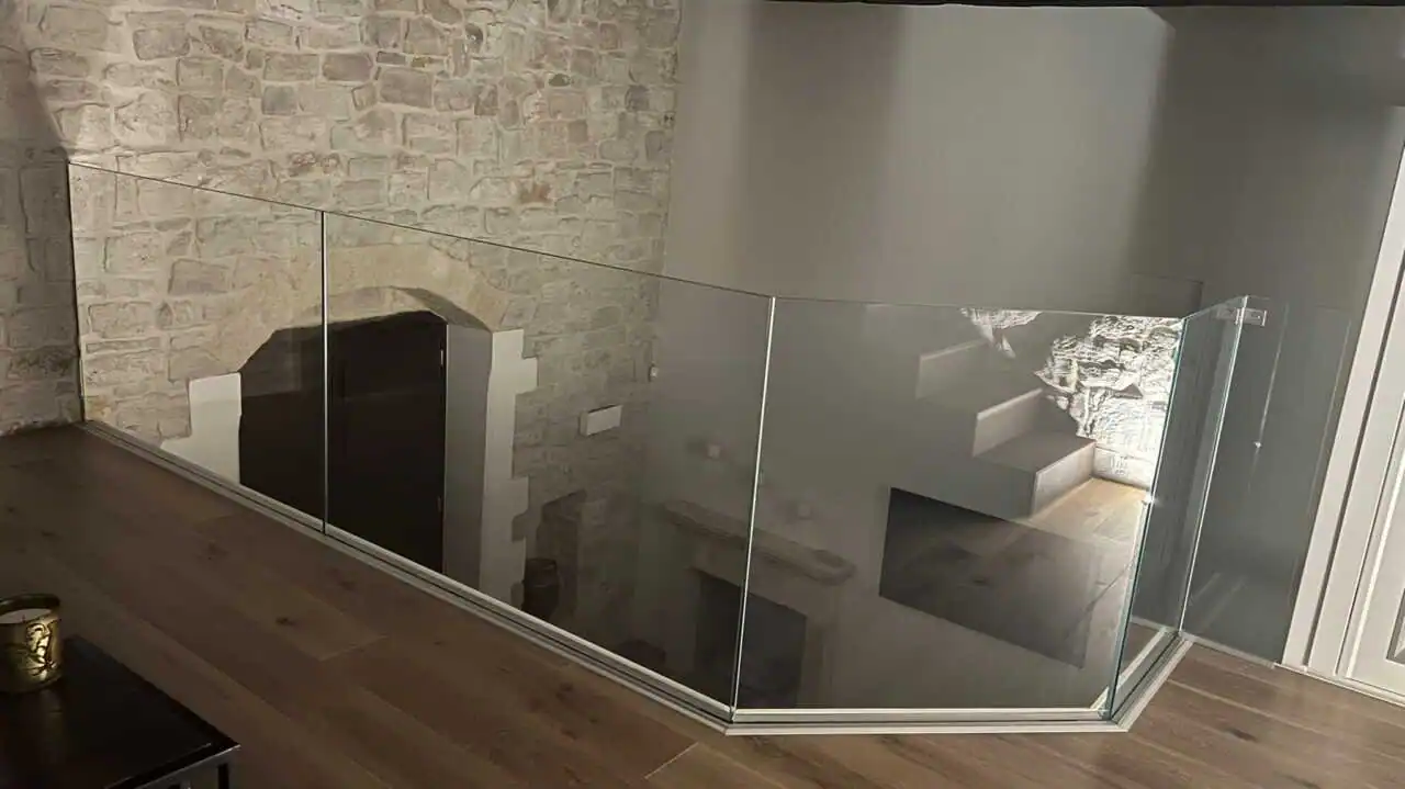 casa-indipendente-in vendita-a-bisceglie-puglia-vista-mare-con-ascensore-ristrutturata (49)