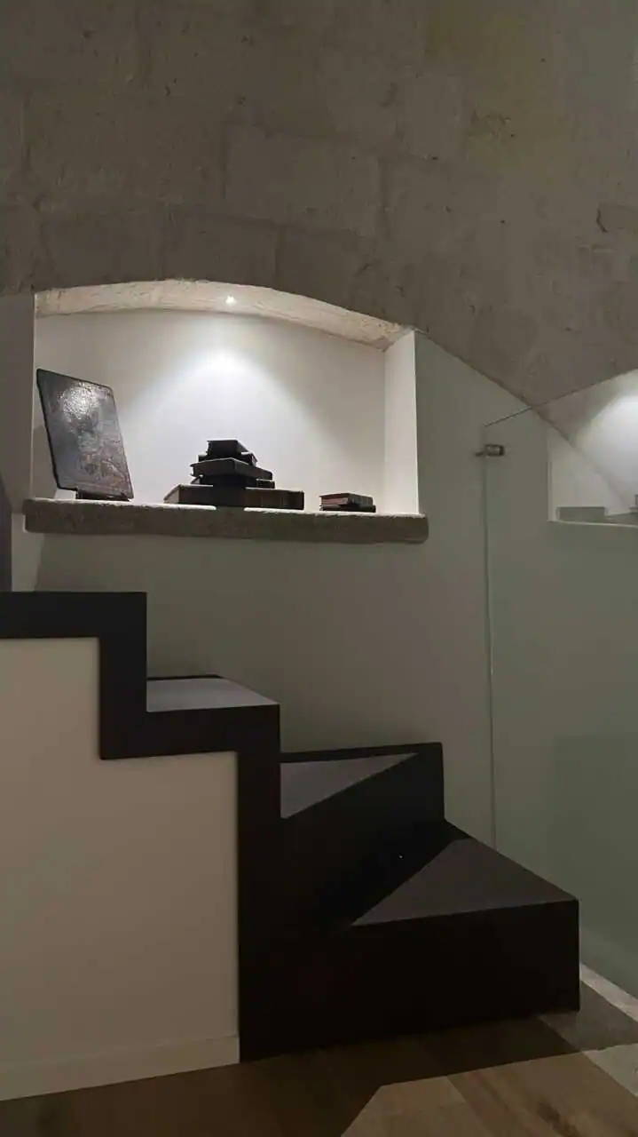 casa-indipendente-in vendita-a-bisceglie-puglia-vista-mare-con-ascensore-ristrutturata (60)