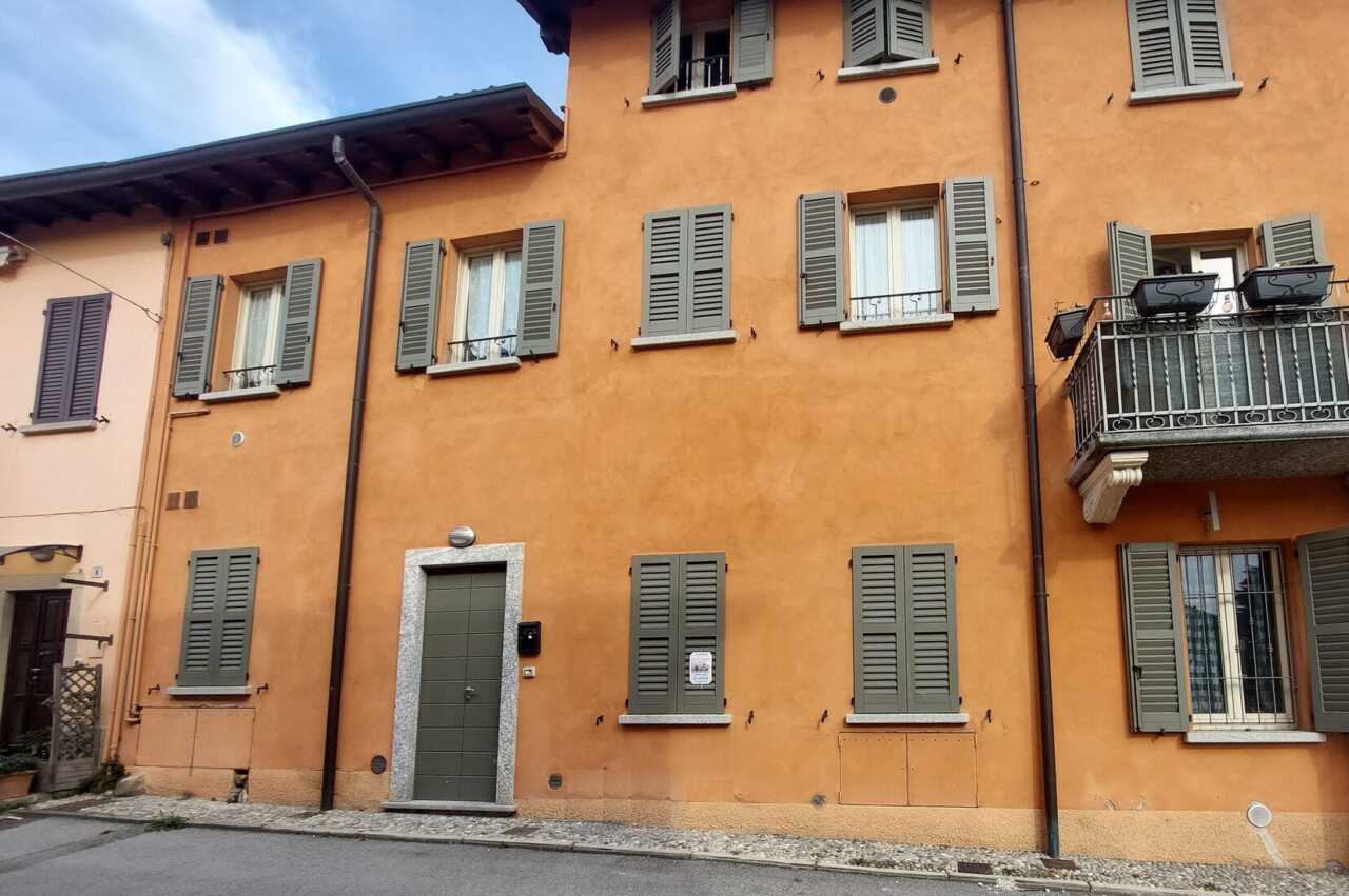 APPARTAMENTO 3 LOCALI IN VENDITA CASTELLO DI BRIANZA LECCO CASAESTYLE