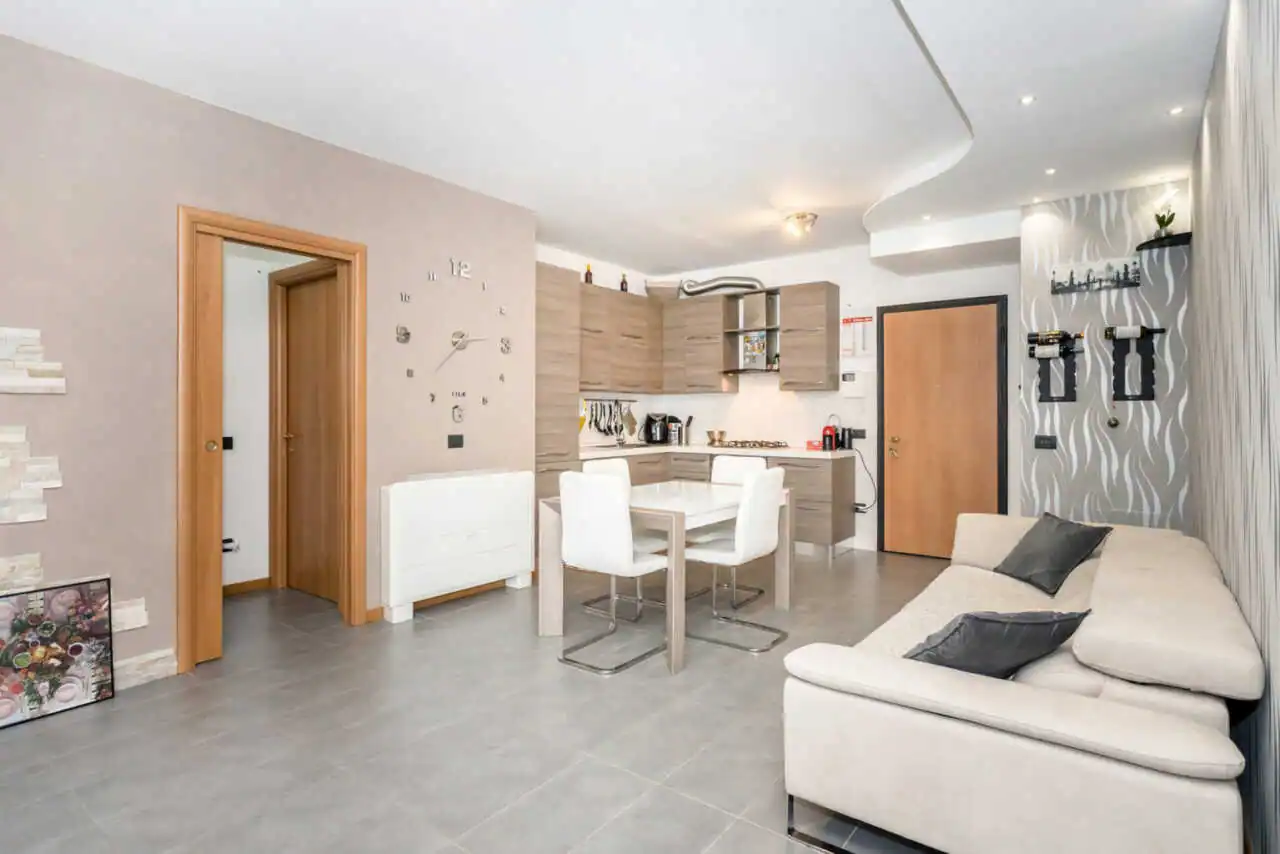 appartamento-in-vendita-a-cavenago-di-brianza-trilocale-pari-al-nuovo-casa&style-immobiliare-milano-e-brianza (14)