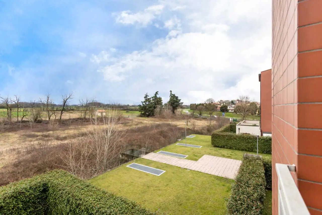 appartamento-in-vendita-a-cavenago-di-brianza-trilocale-pari-al-nuovo-casa&style-immobiliare-milano-e-brianza (17)